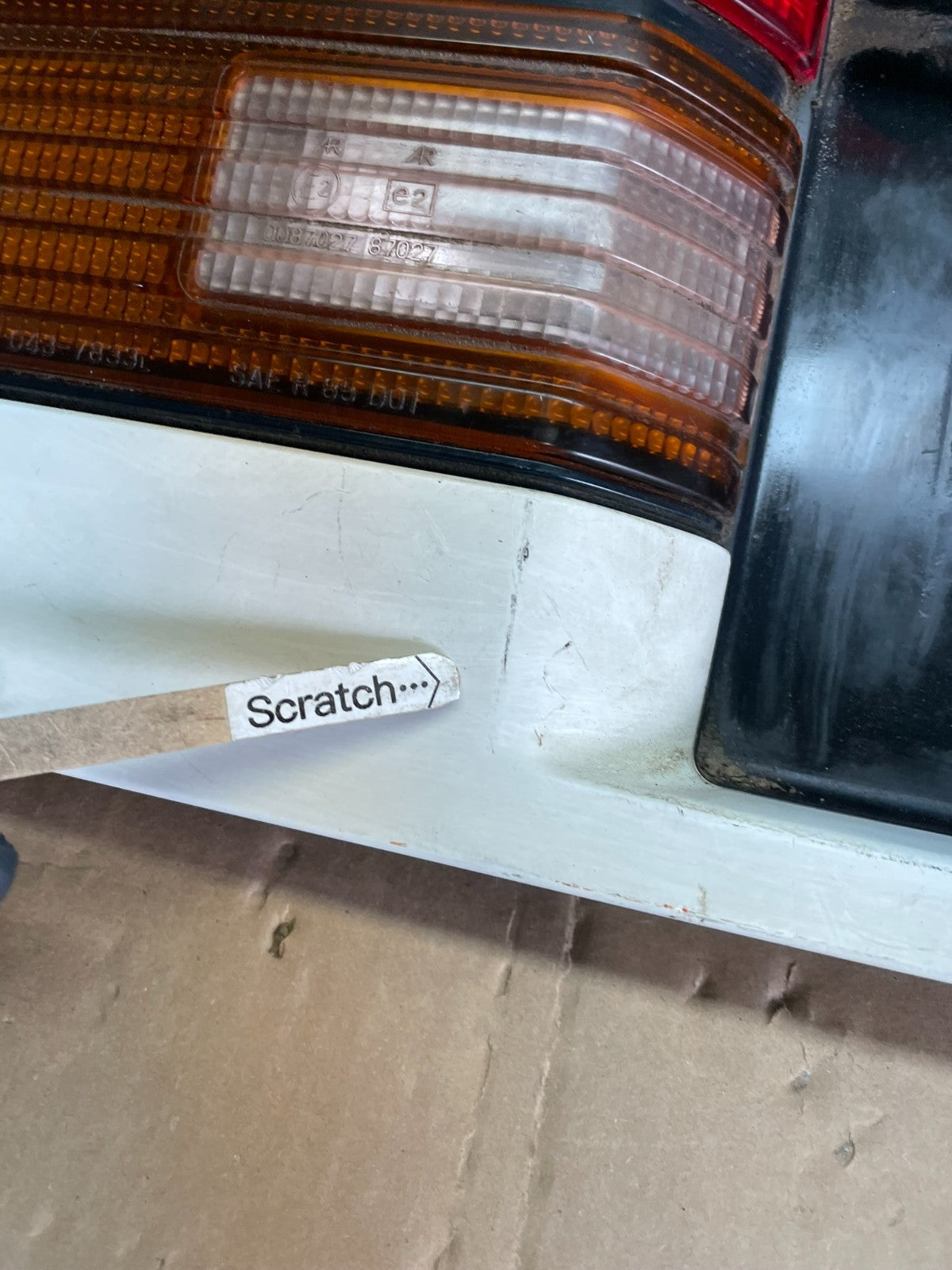 1988 to 1992 Mazda MX6 MX-6 Rear Center Trunk Tail Light Panel AA8905 DG5
