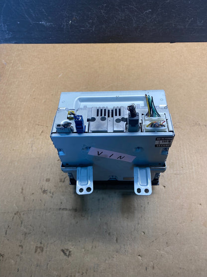2013 to 2015 Nissan Rogue 28185-1VX0A Radio Receiver AM FM CD AC6952 DG6