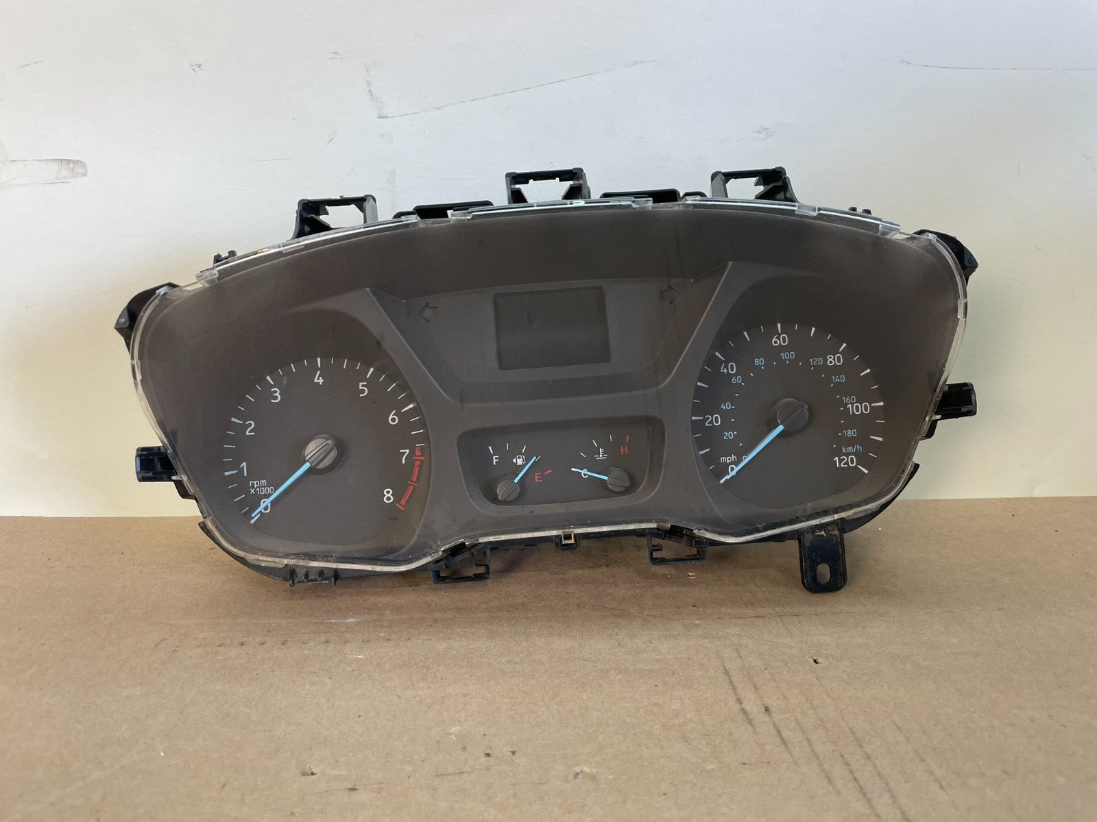 2015 to 2016 Ford Transit 150 Speedometer Cluster Gauge AG1046 DG0
