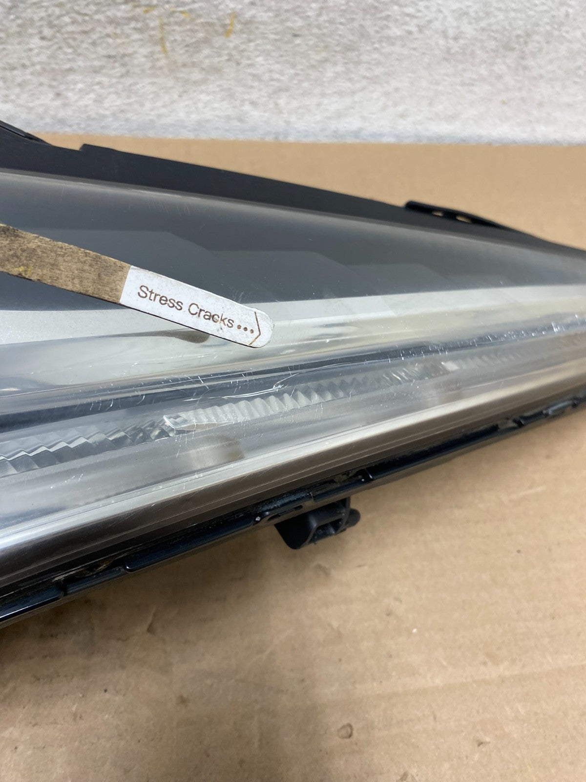 2015 to 2019 Cadillac CTS Left Driver LH Xenon HID Headlight ah9427 DG4