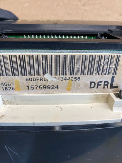 2001 to 2002 Chevrolet Express Speedometer Cluster Gauge AC6403 DG6