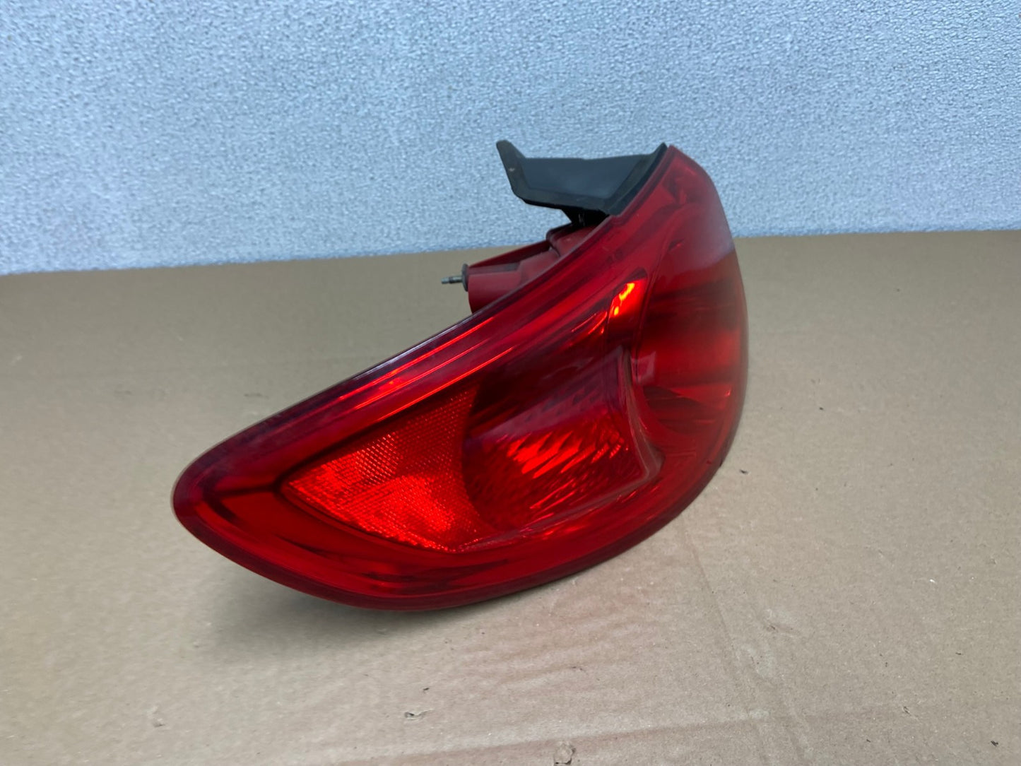 2007 - 2009 Hyundai Santa Fe Left Driver LH Side Tail Light AA6087 LK2