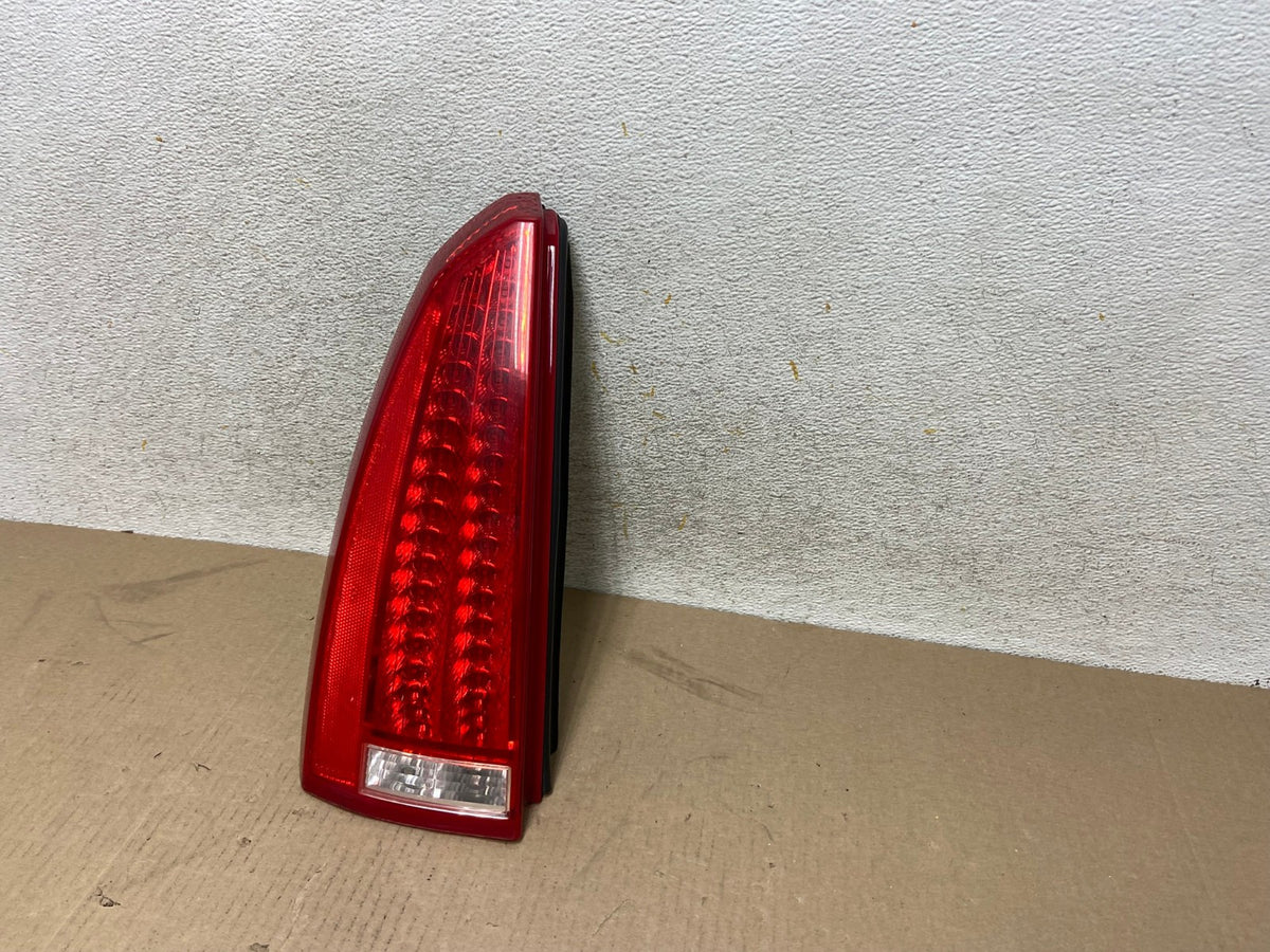 2006 to 2011 Cadillac DTS Left Driver Lh Side LED Tail light AH6762 LK2