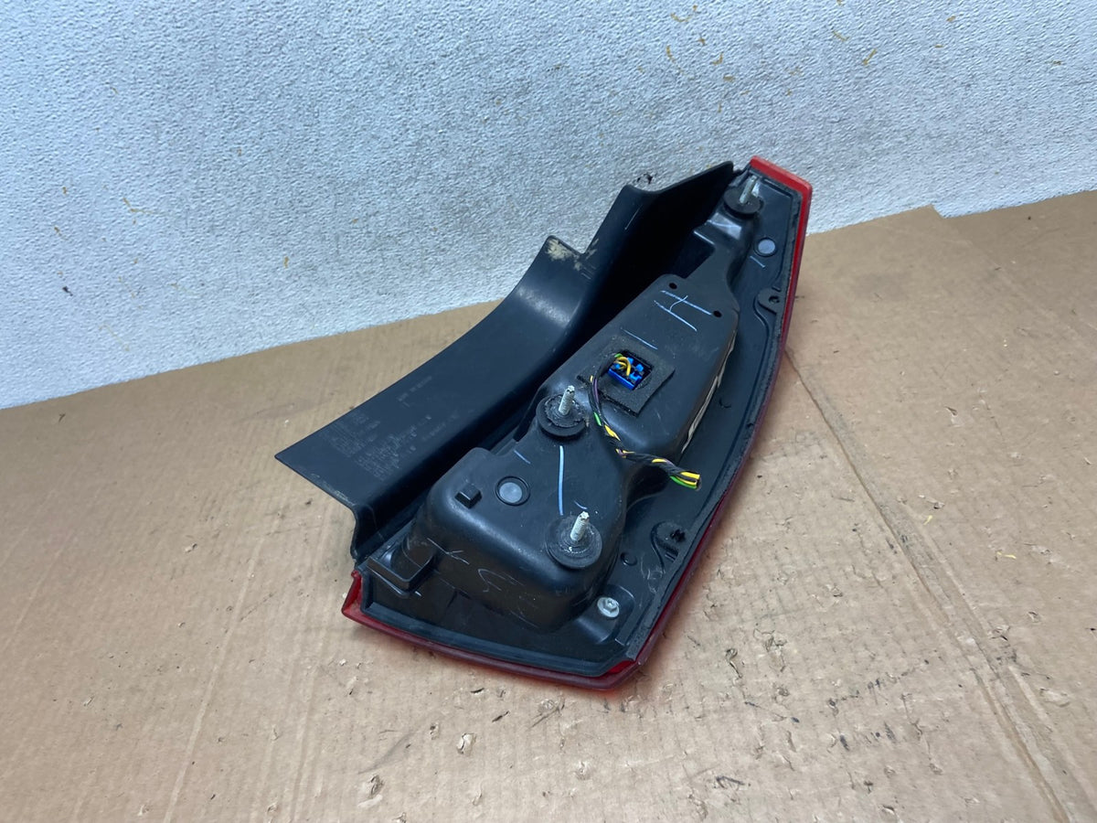 2008 to 2013 Cadillac CTS Left Driver Lh Side Led Side Tail light AI5651 LK5