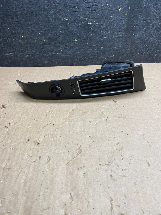 2007-2012 Hyundai Veracruz Right Passenger Dash AC Air Vent Trim Panel AI6455 DW0
