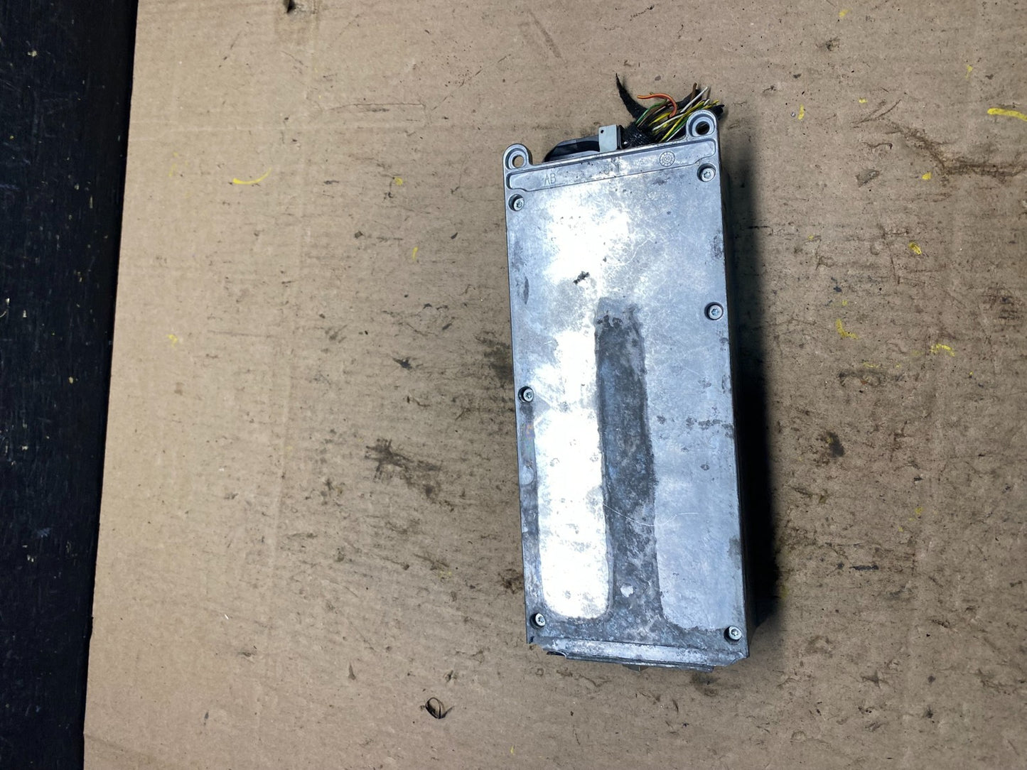 2000 to 2006 Bmw X5 Bluetooth  Control Module Computer Telematics OEM R8533 DG0