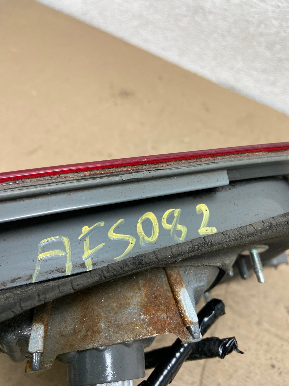 2005 2006 2007 Honda Odyssey Inner Right Passenger RH Tail Light AF5082 LK6