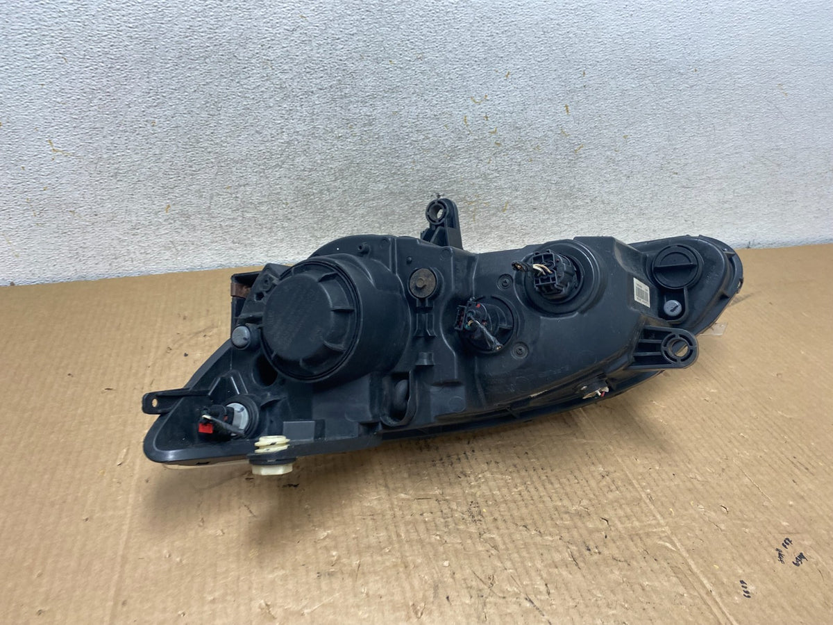 2011 2012 2013 2014 Chrysler 200 Right Passenger Halogen Headlight AI6840 DW5