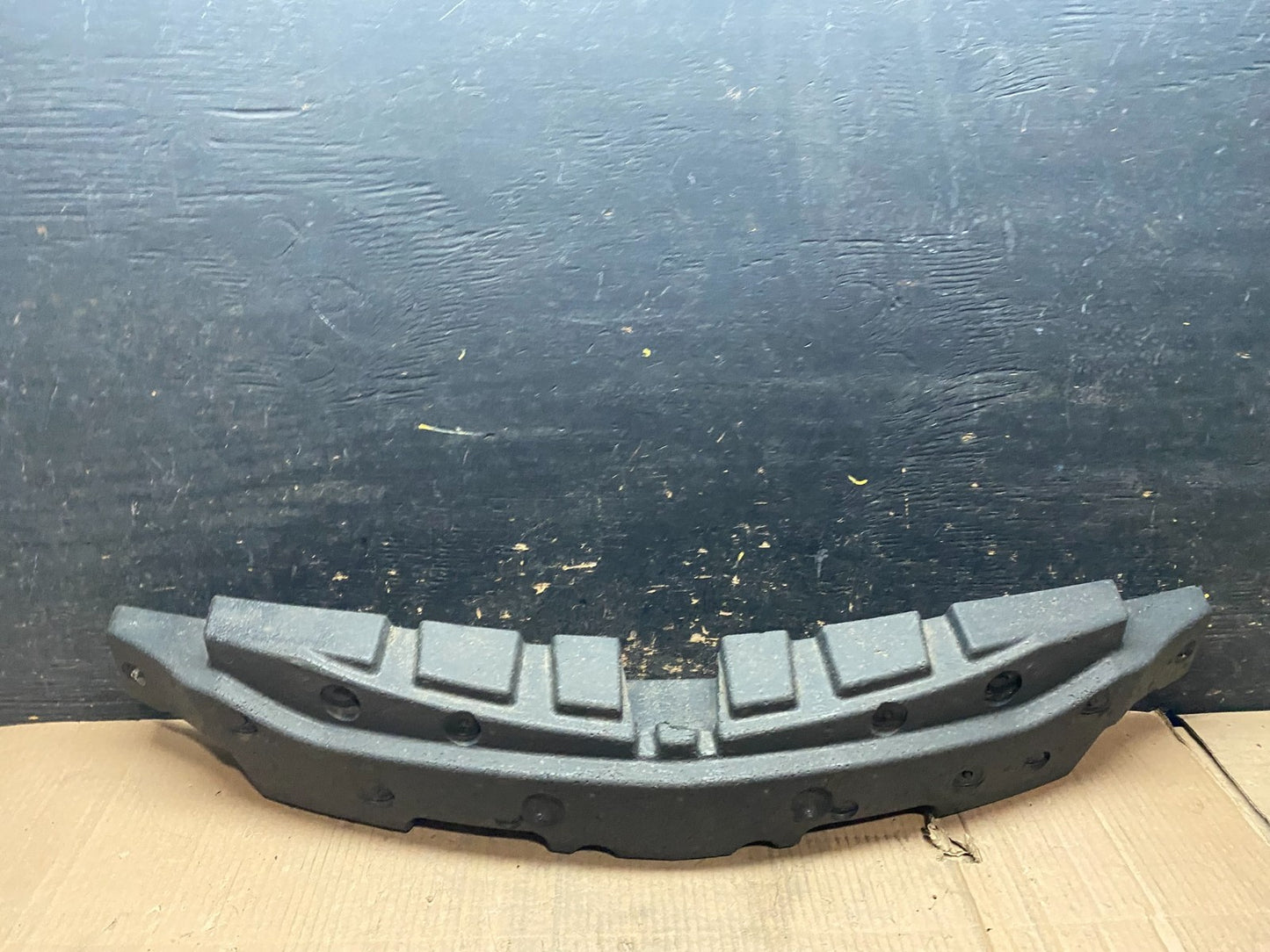 2011 to 2017 Buick Regal Front Center Bumper Absorber 13243353 W4895 DG0