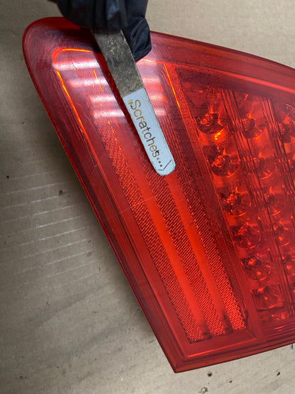 2009-2011 Hyundai Genesis Sedan Right Passenger Inner Tail Light AH5721 LK3