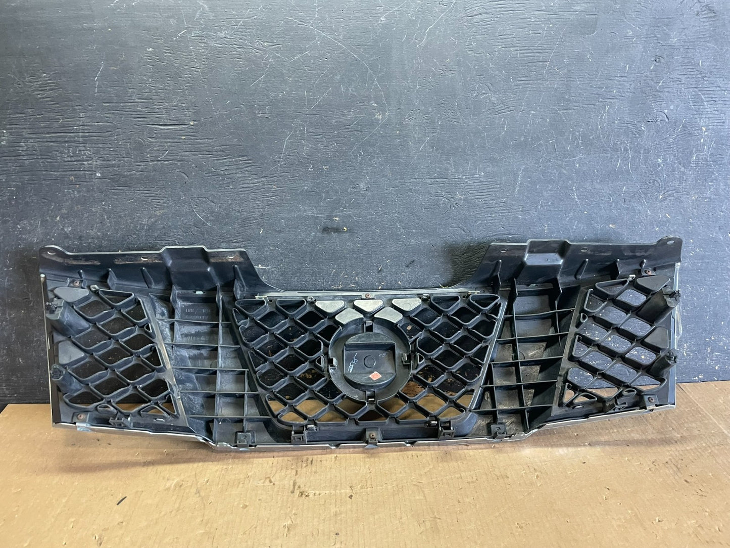 2005 2006 2007 Nissan Pathfinder Chrome Front Upper Grill Grille OEM AA2305 DG4