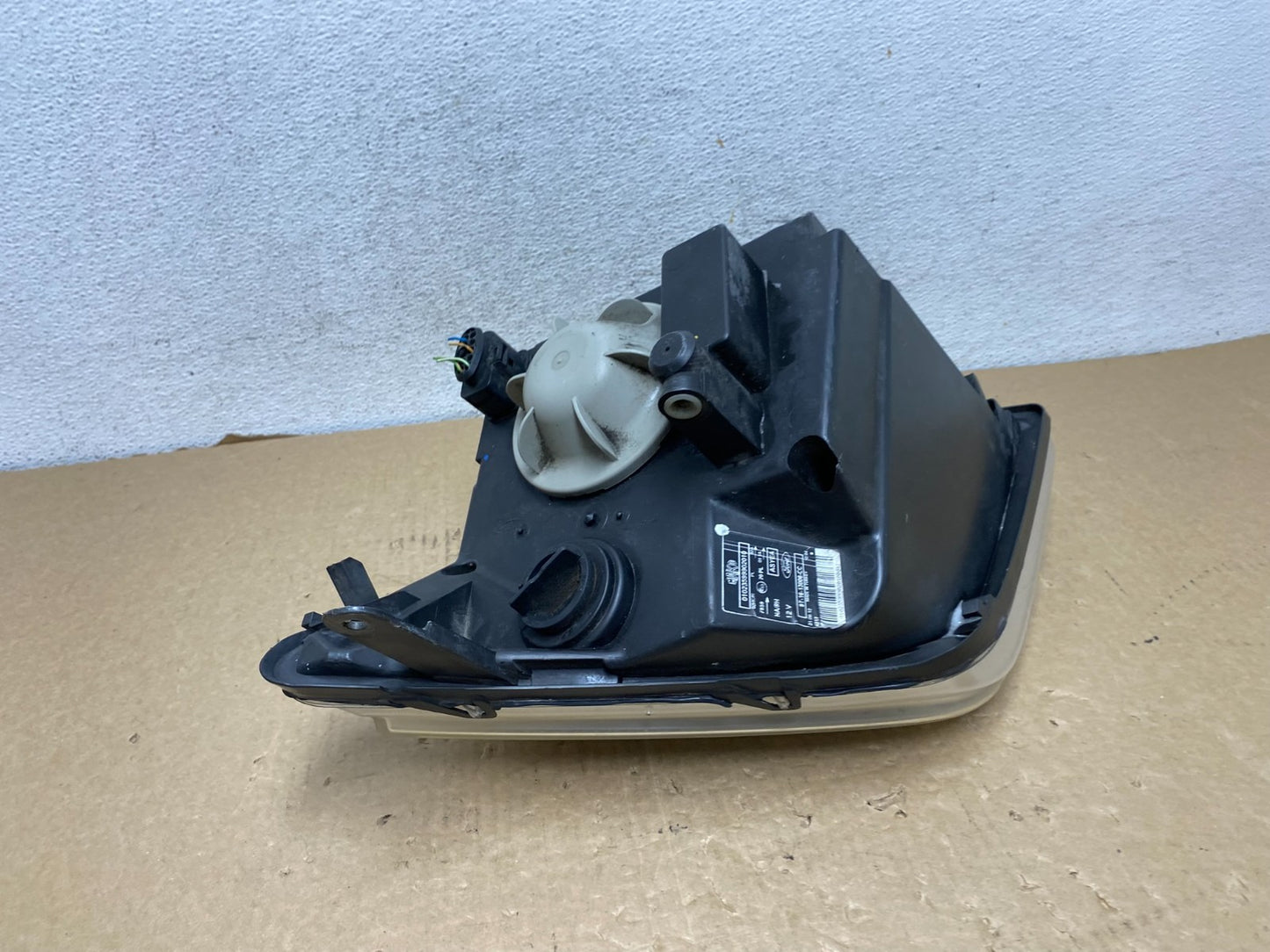 2010 to 2013 Ford Transit Connect Right Passenger Side Headlight AF7432 DW4