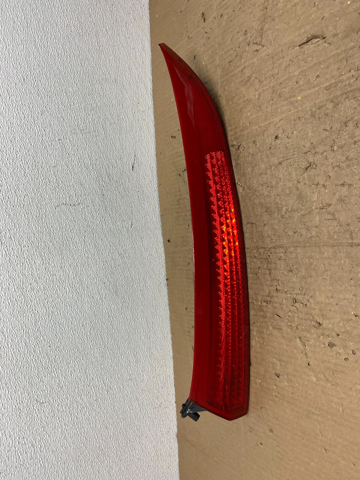 2007 to 2011 Volvo XC90 Left Driver LH Side Upper Tail Light OEM AC0085 DW0