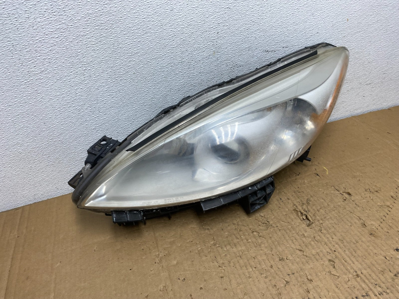 2012-2017 Mazda 5 Left Driver LH Side Halogen Headlight TYC AD2462 DW2
