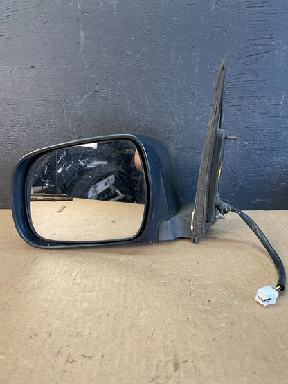 2004 to 2010 Toyota Sienna Left Driver LH Turn Signal View Mirror AD0363 DW3
