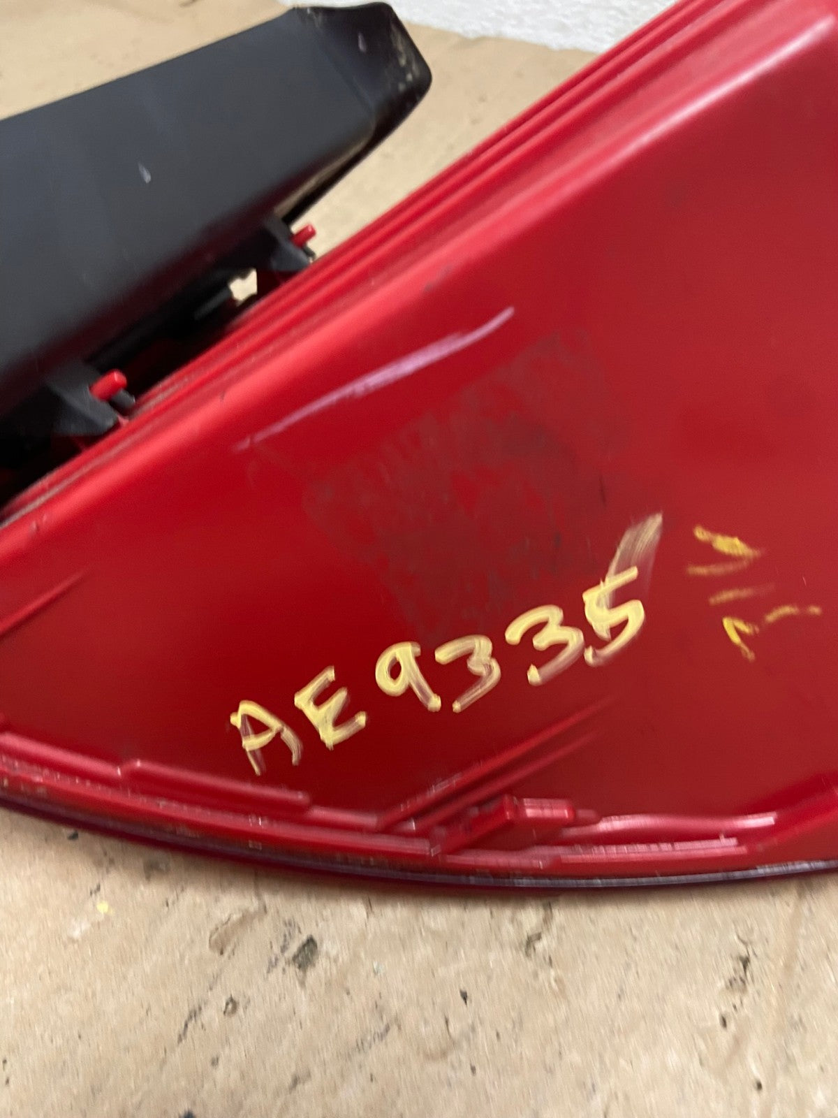 2011 to 2014 Volkswagen Jetta Left Driver LH Side Tail Light AE9335 LK6