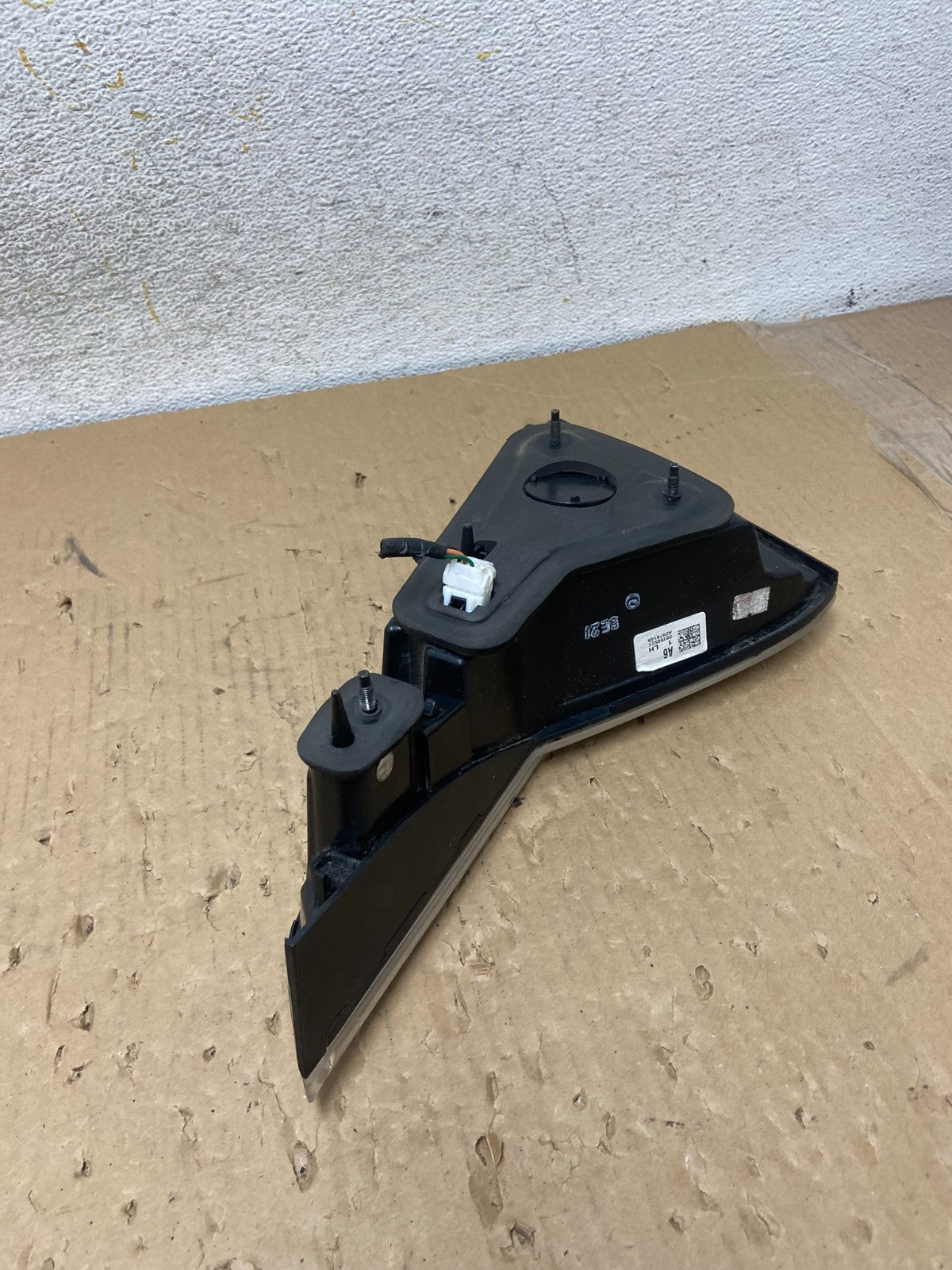 2016 2017 Hyundai Sonata Hybrid Left Driver LH Inner Tail Light AH2761 DG6