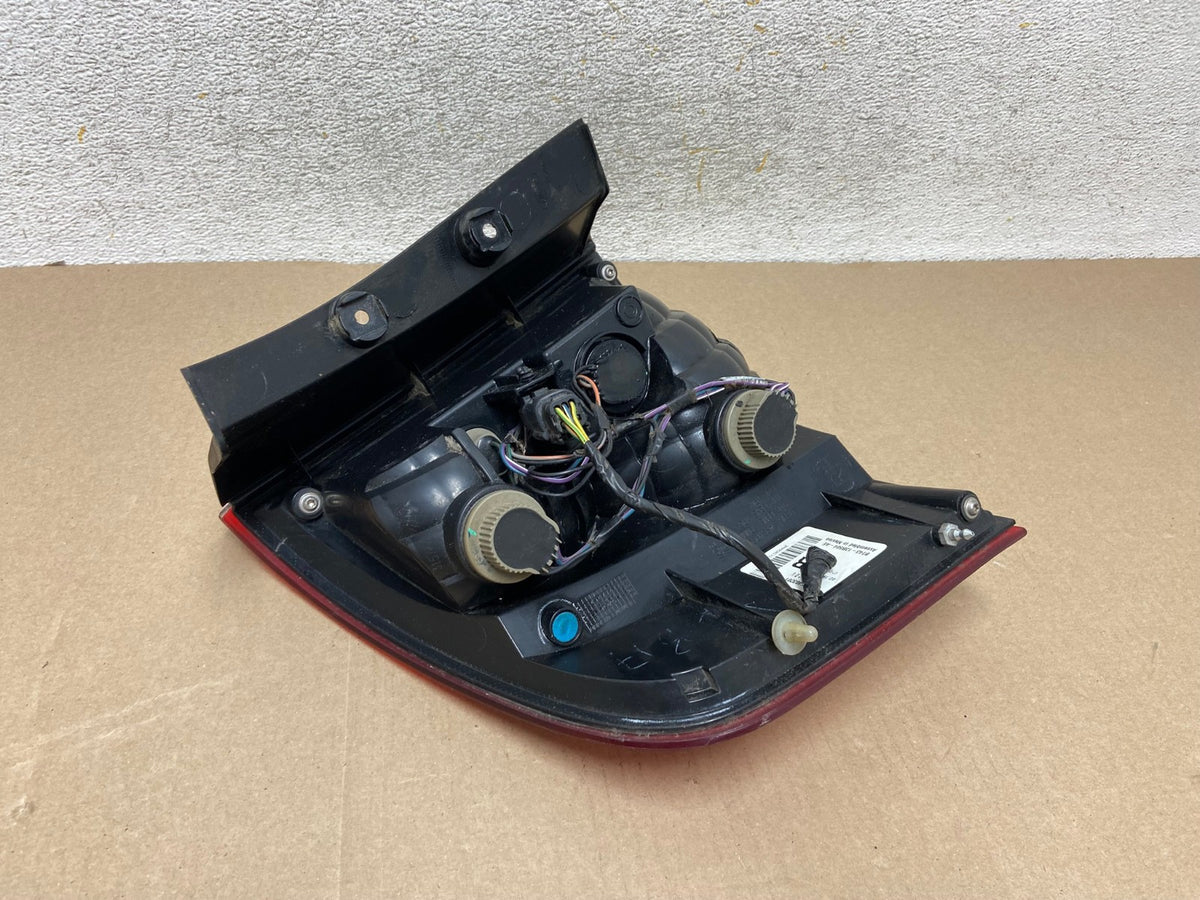 2011 2012 2013 2014 Ford Edge Right Passenger RH Side Tail light AH6669 LK4