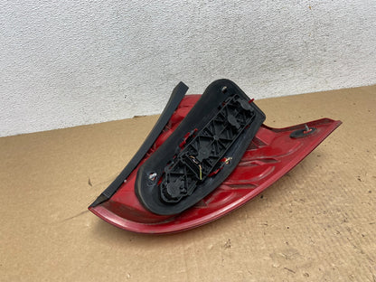 2003 to 2004 Mercedes W203 C-Class Right Passenger Tail Light AG05643