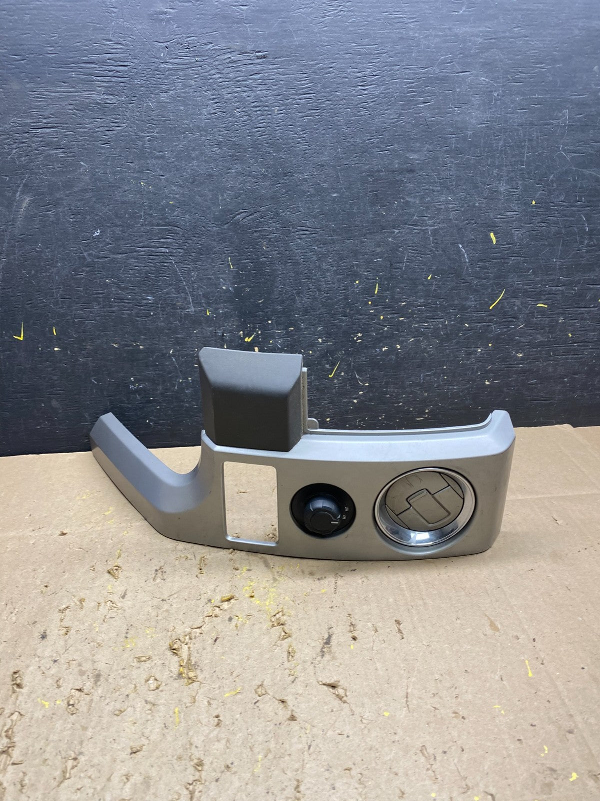 2009 2010 Ford F150 Center Left Dash Trim Bezel Air Vent OE u5416 DG0