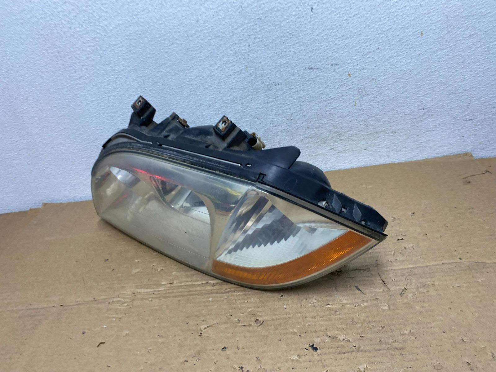 2001 to 2003 Acura MDX Left Driver LH Halogen Headlight AD4055 DW1