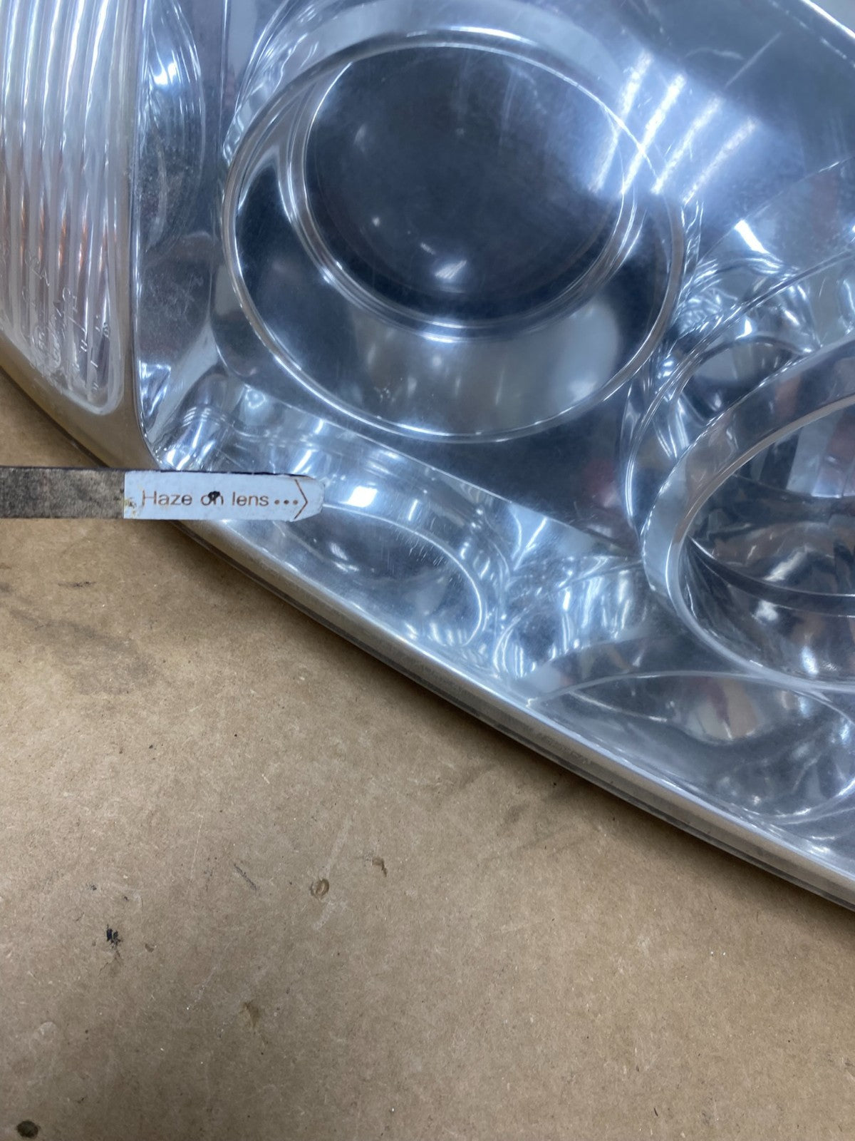 2004 2005 Hyundai XG350 XG Right Passenger RH Headlight Halogen AI2603 DW4
