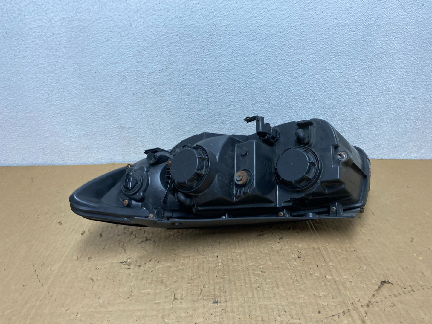 2007 2008 2009 Hyundai Santa Fe Right Passenger Halogen Headlight AC8140 DW5