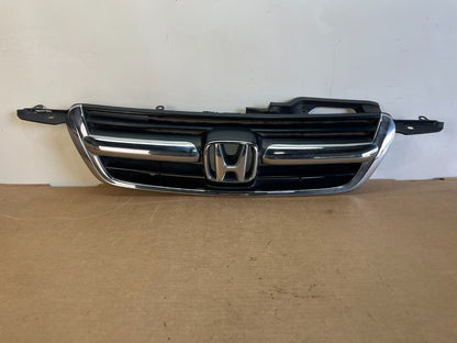 2002 to 2004 Honda CR-V CRV Front Upper Grille Grill Chrome AG0859 DG0