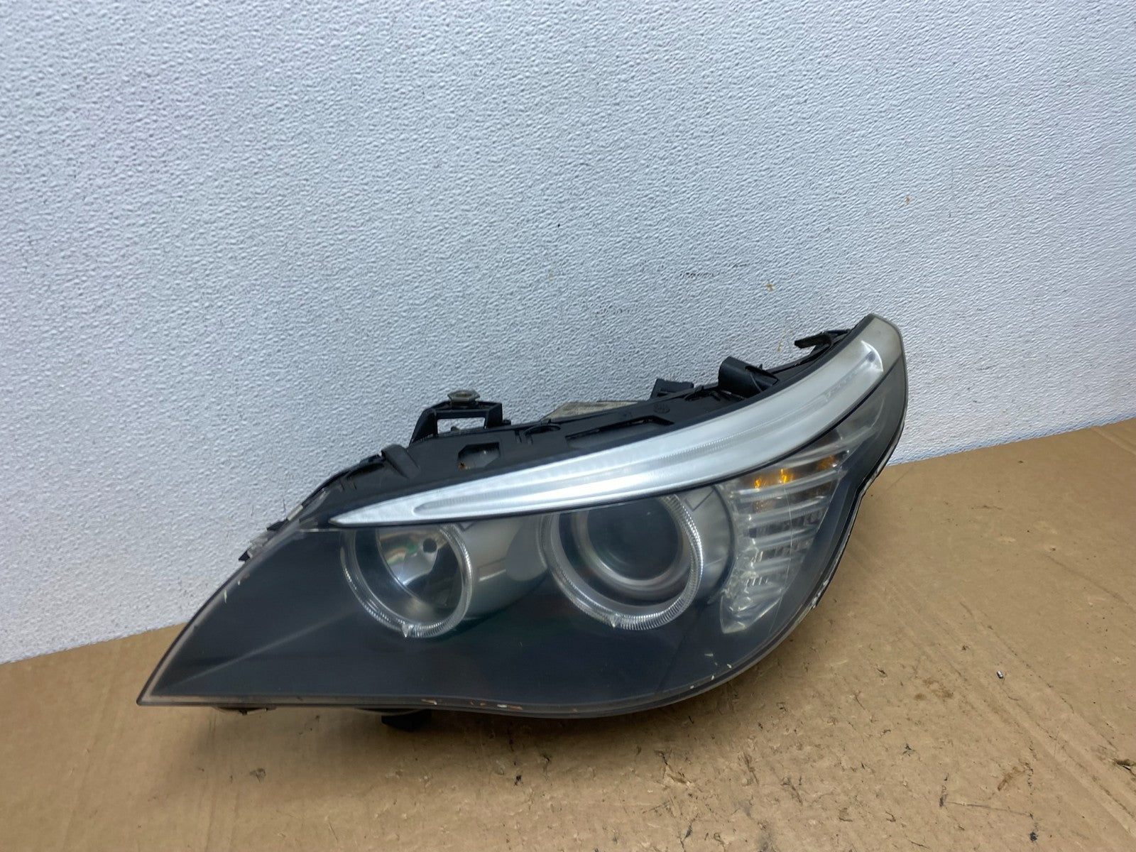 2008 to 2010 Bmw 5 Series 535I 550 Xenon Left Driver LH Headlight AD3760 DW0