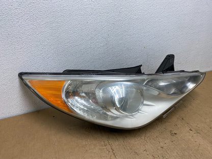 2011 - 2014 Hyundai Sonata Right Passenger Rh Side Headlight Halogen AD0686 DW2