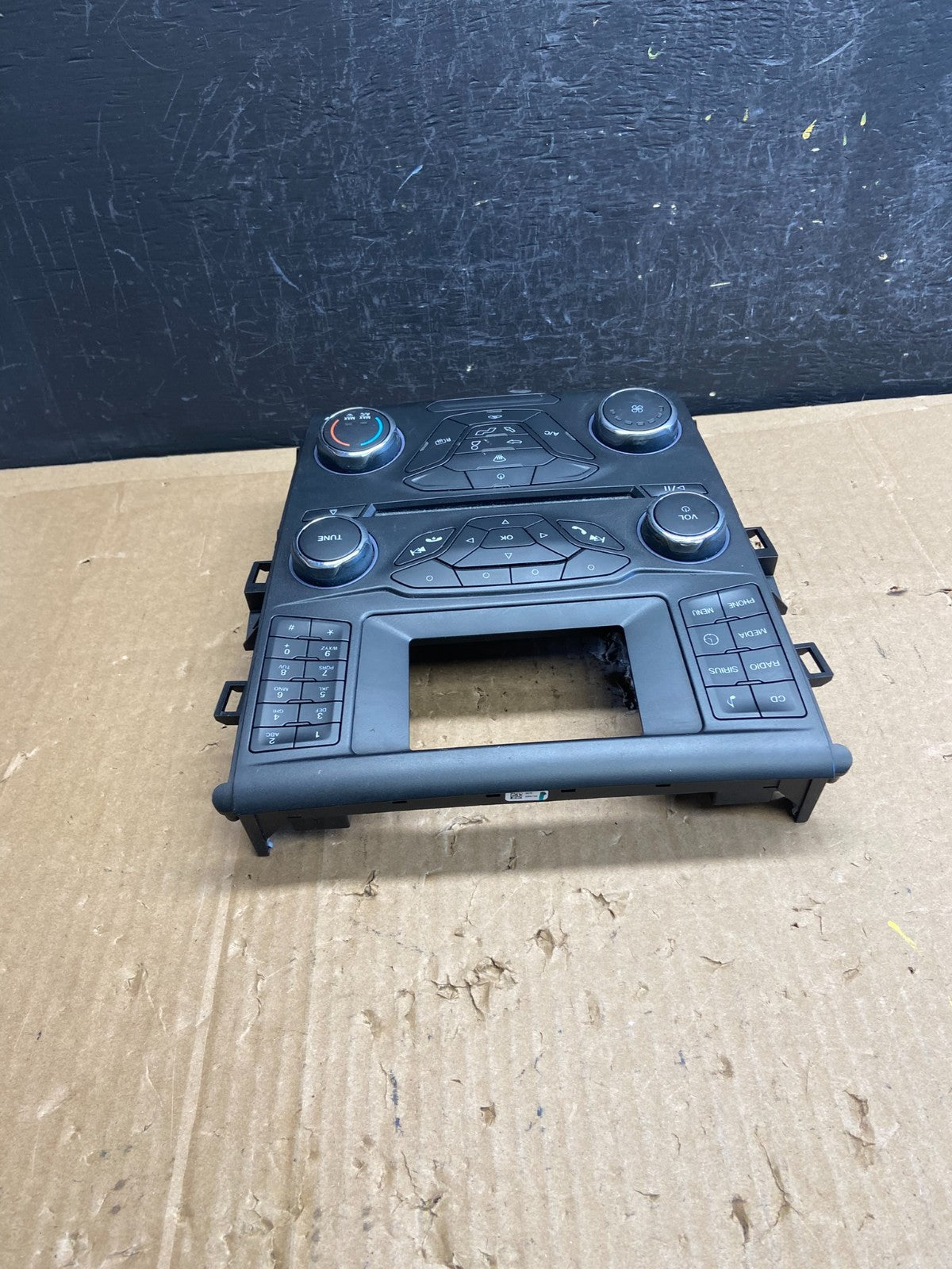 2013 to 2017 Ford Fusion Radio Climate Control A/C Control ad2277 DG3