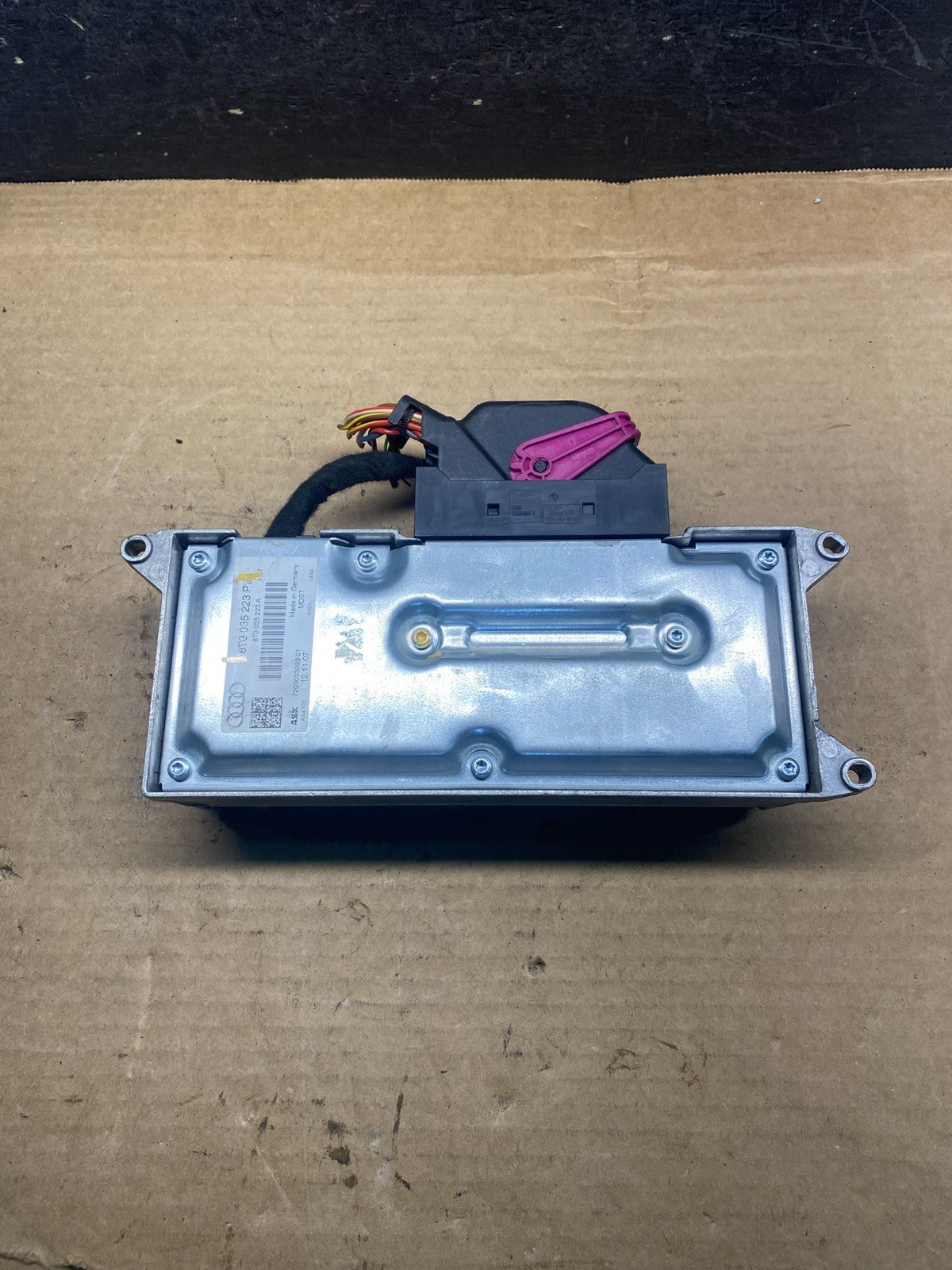 2009 to 2012 Audi A4 Radio Stereo Amplifier Amp ah4954 DG1