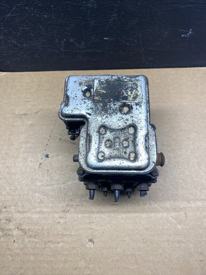 2003 - 2005 Chevrolet Silverado GMC Sierra ABS Anti-Lock Brake Module AC79795