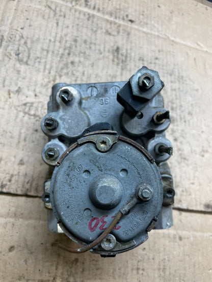 1996 to 1999 Mercedes E320 E420 ABS Anti Lock Brake Pump R9311 DG5