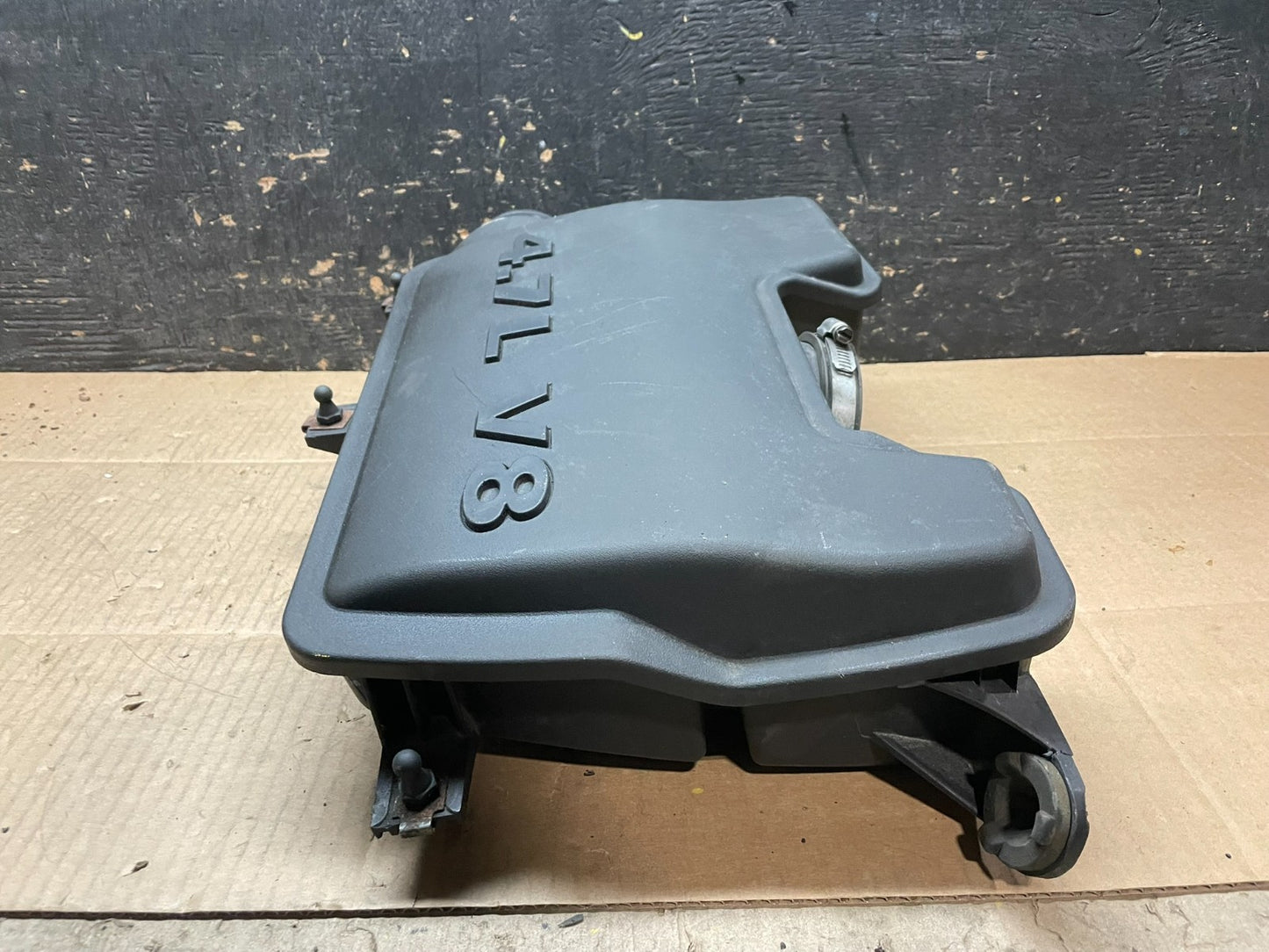 2008 2009 Jeep Commander 4.7L V8 Air Cleaner Filter Box OEM Y1740 DG4