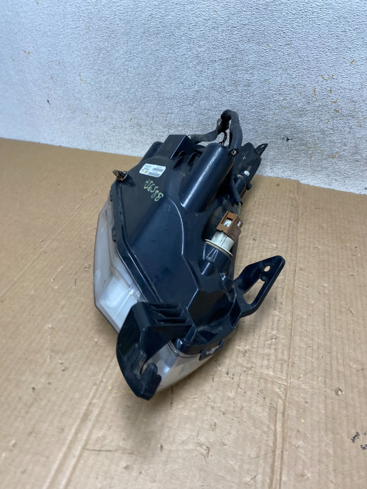 2008 2009 2010 2011 Ford Focus Left Driver Lh Headlight Halogen AI6588 DW9