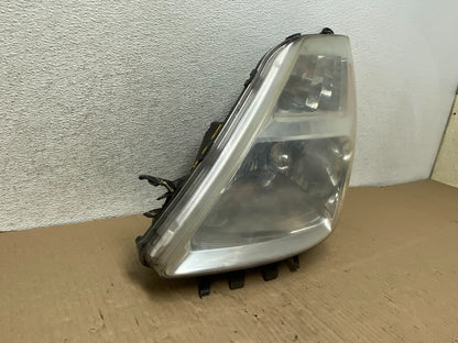 2004 - 2005 Toyota Prius Left Driver Lh Xenon HID Headlight AG7963 DW1