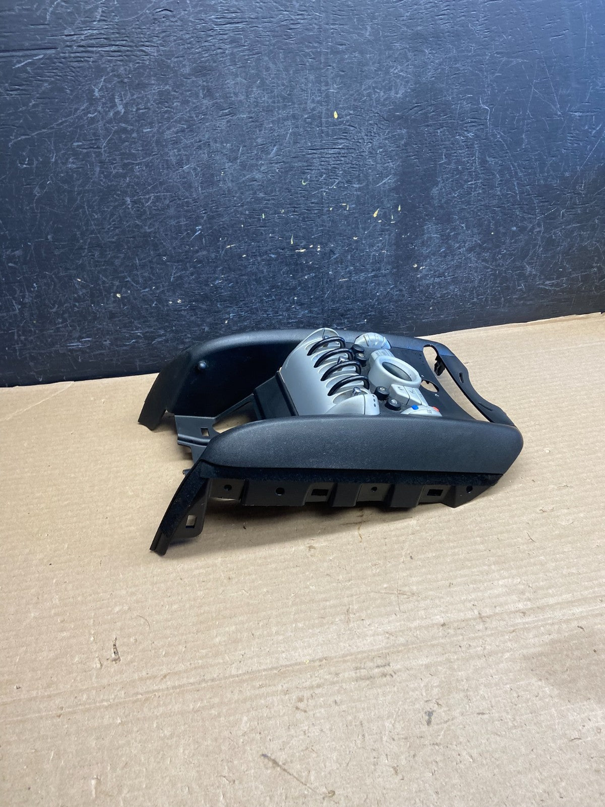 2007 to 2010 Mini Cooper Center Dash Climate Window Control AH1559 DG2