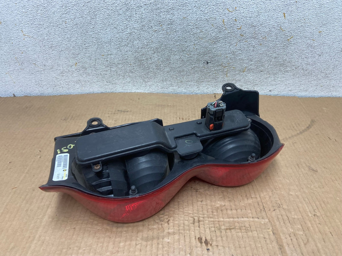 2004-2009 Dodge Durango Tail Light Left Driver Side LH AI7051 LK8