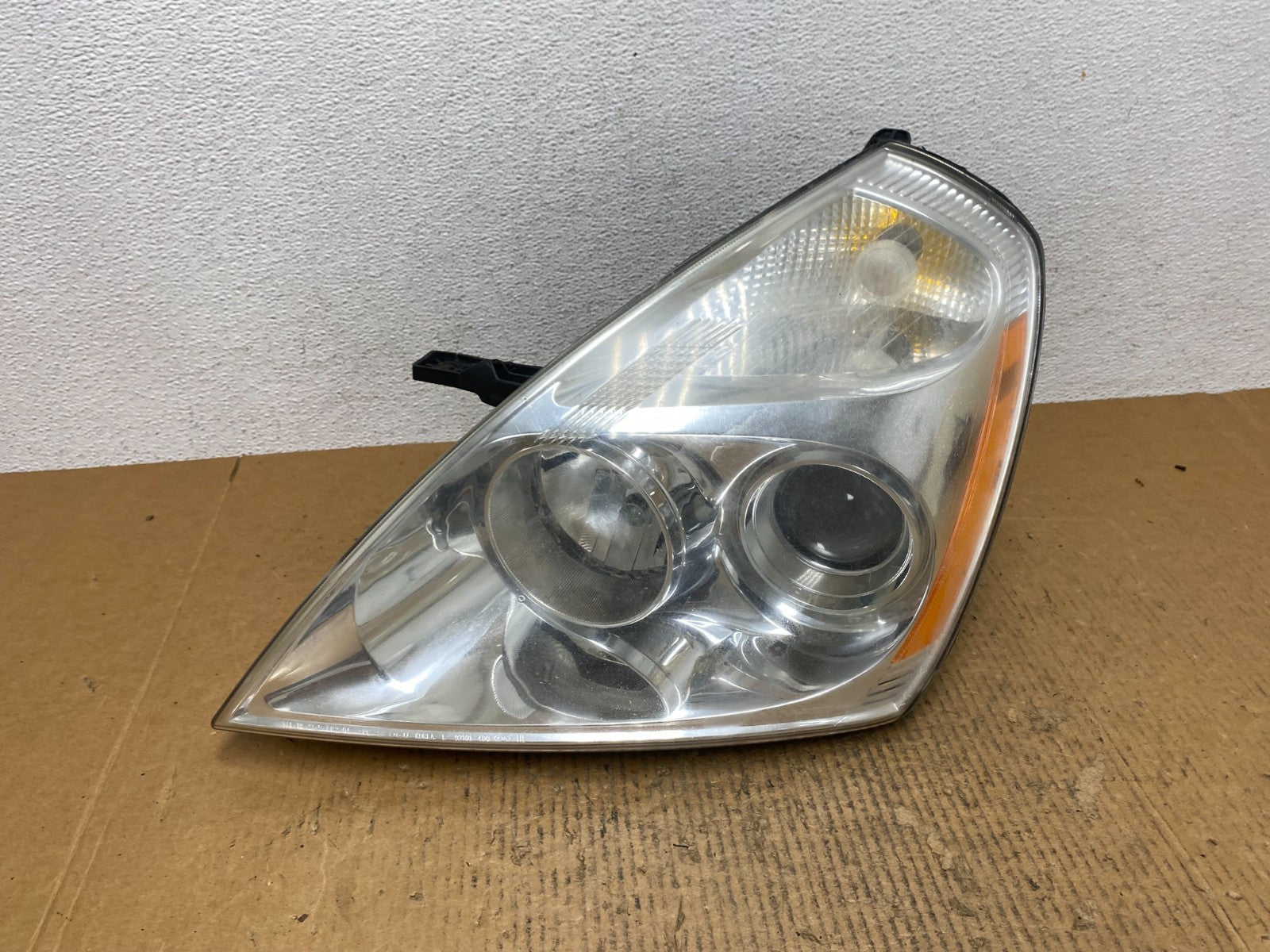2008-2012 Kia Sedona Left Driver Lh Side Headlight Halogen AE1471 DW0