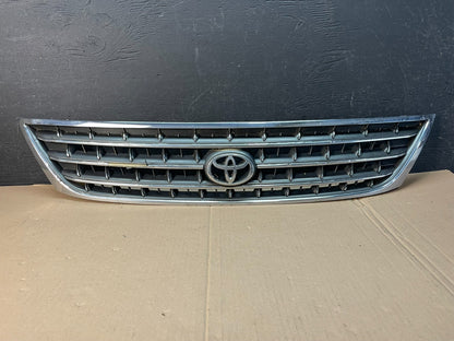 2003 2004 Toyota Avalon Front Upper Grill Grille AD8361 DG0