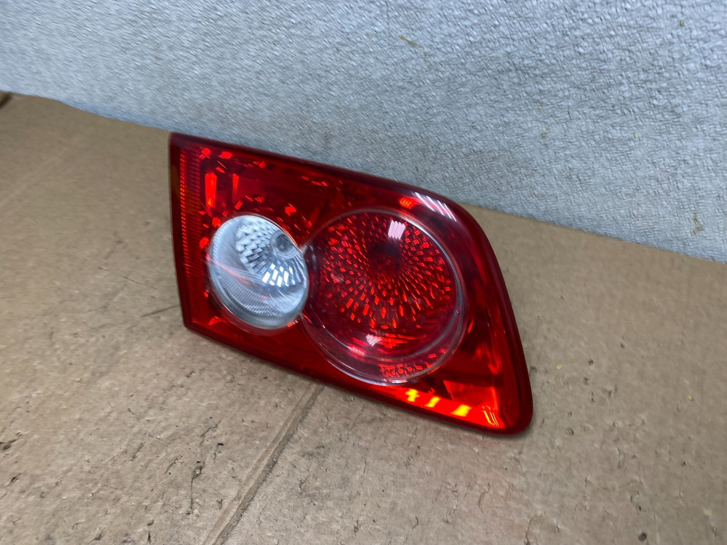 2003 2004 2005 Mazda 6 Left Driver LH Inner Tail Light Taillight OEM V3100 DW1