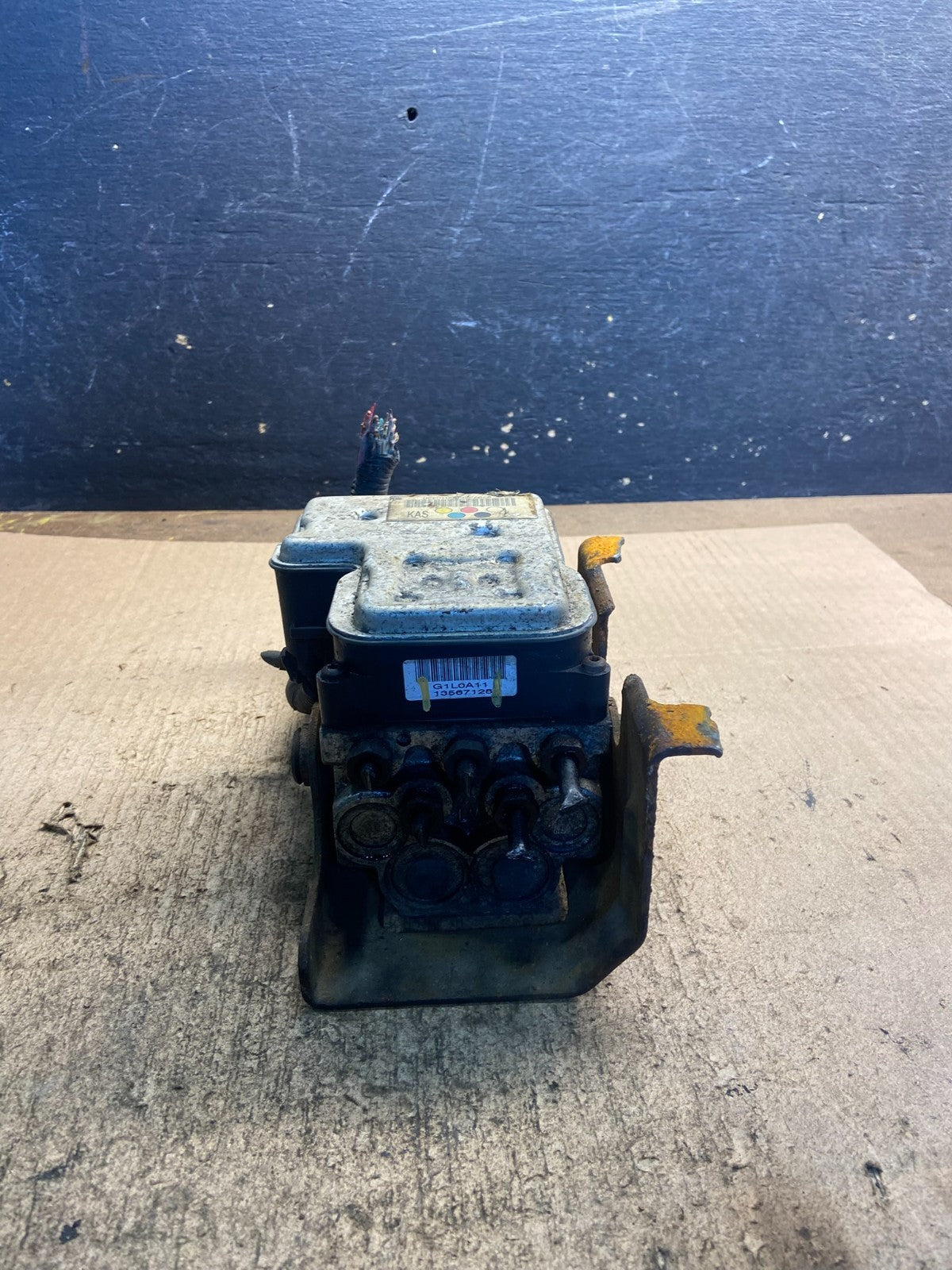 Chevrolet GM ABS Anti-Lock Brake Module 13567128 Z8924 DG3