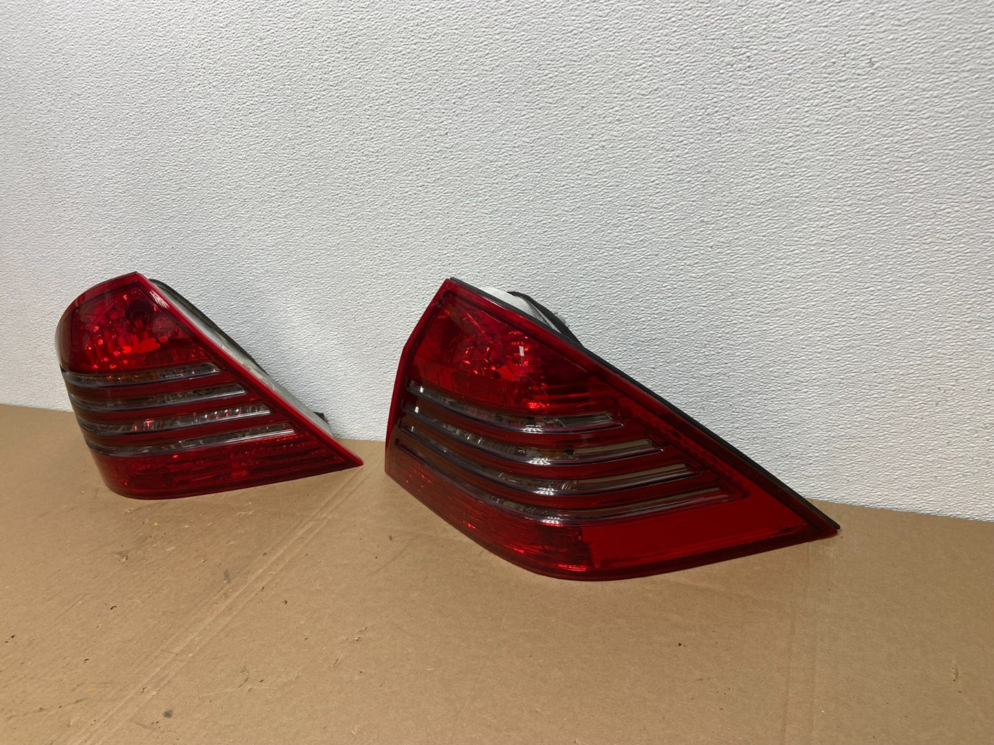 2003-2006 Mercedes-Benz S-Class Left+Right Tail Lights AB6357 DW1