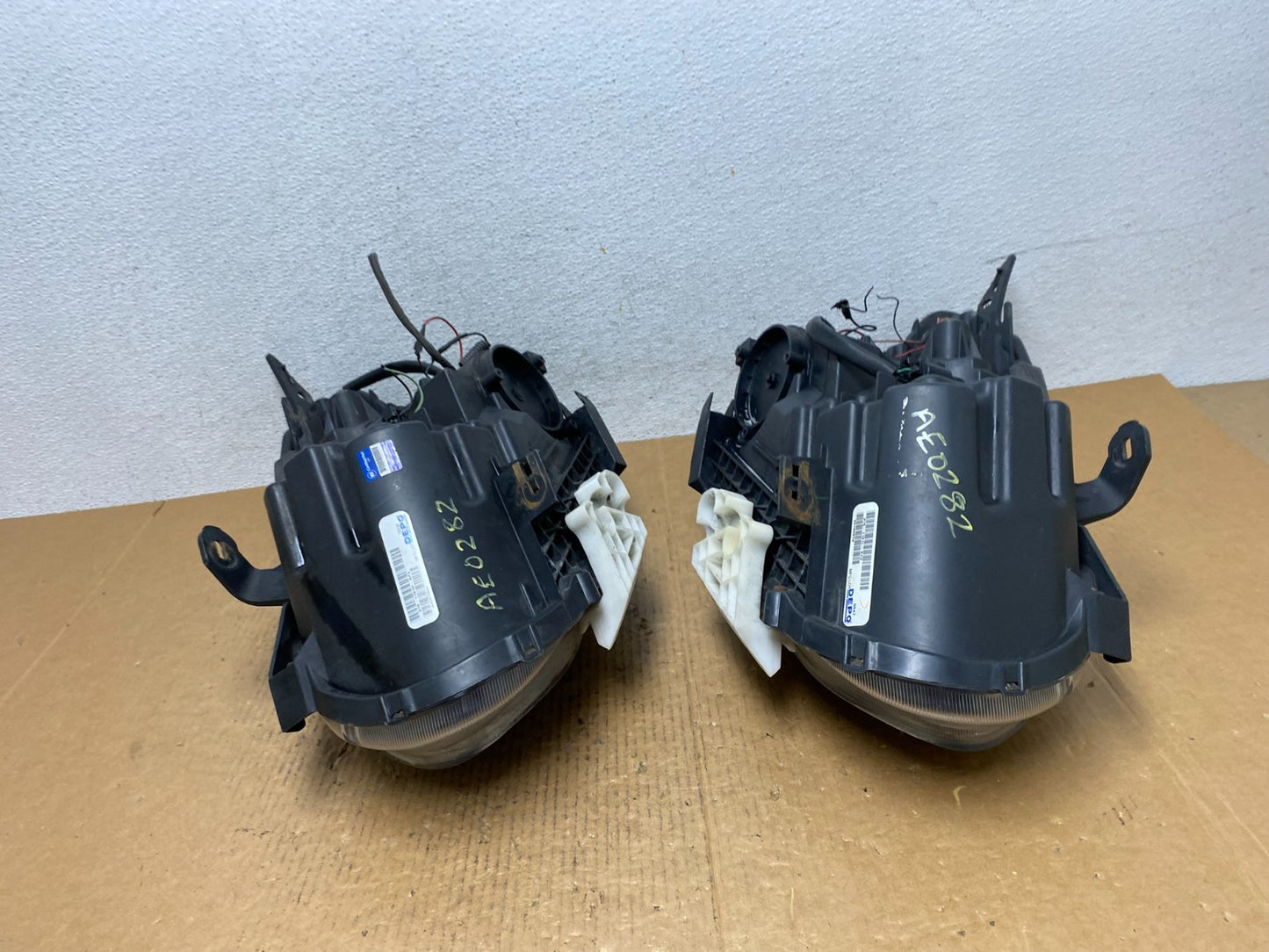 2009-2013 Nissan Rogue Left+Right Side Set Halogen Headlights DEPO AE0282 DW9