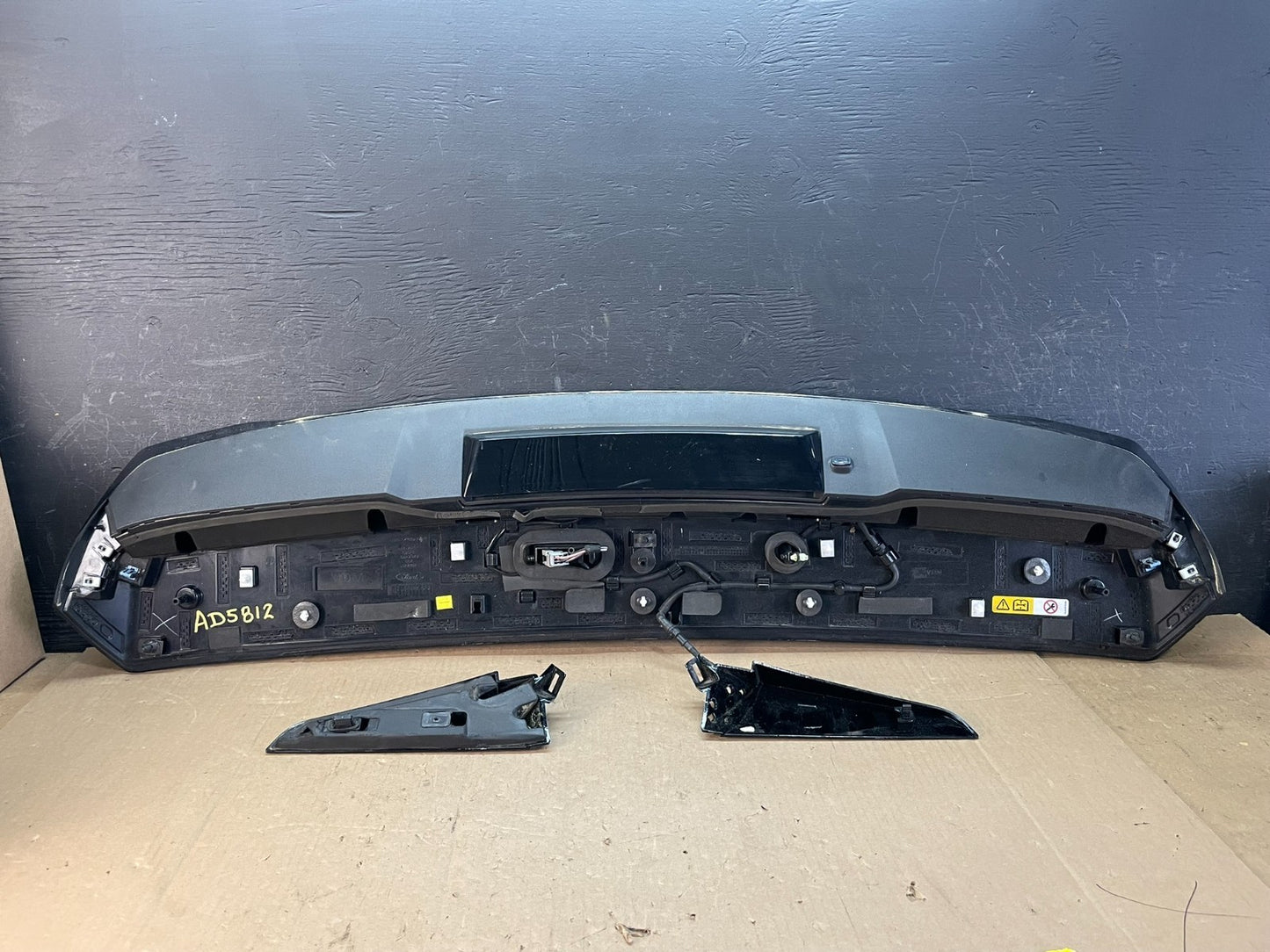 2020 to 2023 Ford Explorer Rear Liftgate Spoiler Wing AD5812 DG5