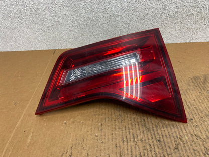 2010 - 2013 Acura Mdx Right Passenger Rh Side Inner Tail Light AE1588 LK0