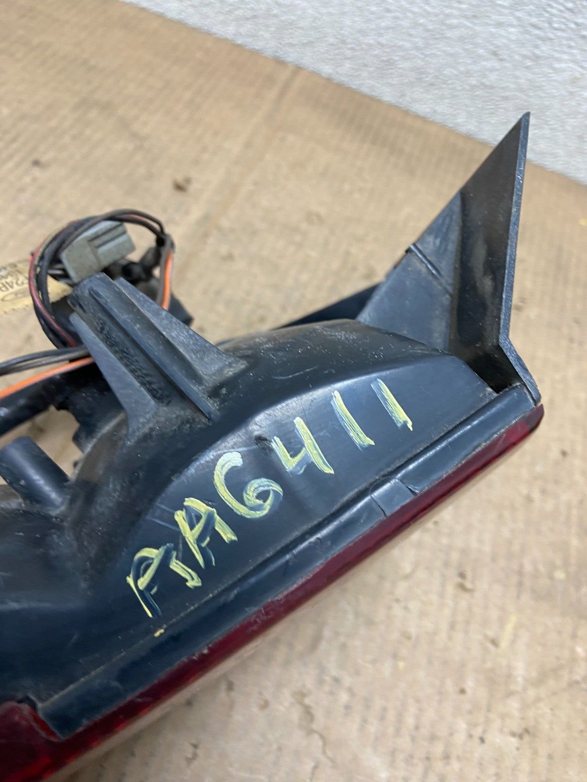 1993 - 1995 Mercury Sable RH Passenger Right Side Tail Light AA64117