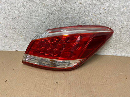 2011 - 2014 Nissan Murano Right Passenger Side RH Tail Light AH5703 LK0