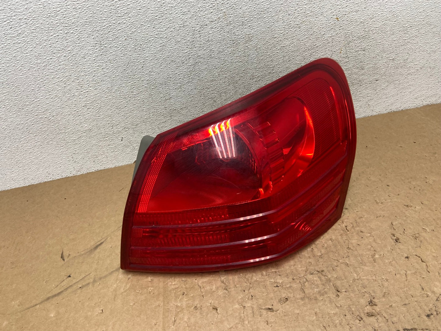 2008 to 2015 Nissan Rogue Right Passenger Rh Side Tail Light AG1244 LK0
